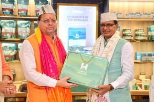 1746581114_केंद्रीय-मंत्री-श्री-शिवराज-सिंह-चौहान-एवं-मुख्यमंत्री-श्री-पुष्कर.jpg
