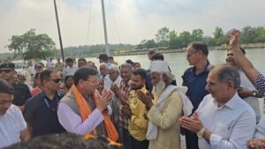 1746975937_मुख्यमंत्री-ने-बनबसा-में-सनिया-नाले-की-सफाई-के-लिए.jpg