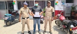 कप्तान-डोबाल-की-अगुवाई-में-नशा-तस्करों-पर-हरिद्वार-पुलिस.jpg