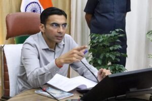 समान-नागरिक-संहिता-यू०सी०सी०-के-तहत-यू०सी०सी०-पोर्टल-युद्धस्तर-पर.jpg