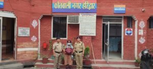 हरिद्वार-पुलिस-का-नशा-तस्करों-के-विरुद्ध-कार्यवाही-जारी.jpg