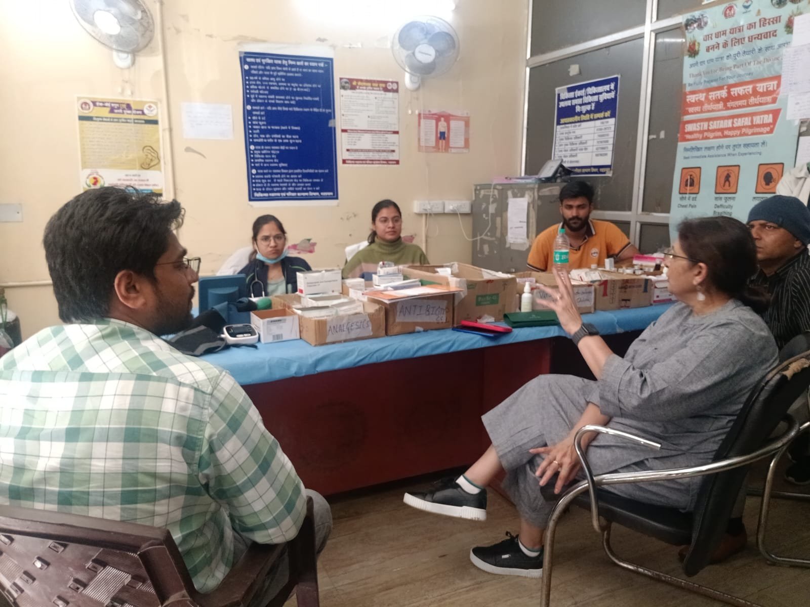 1789143080_सीएमओ-ने-यात्रा-मार्ग-की-चिकित्सा-इकाईयों-का-किया-औचक.jpeg