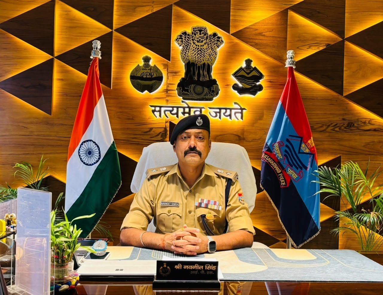 एसएसपी-हरिद्वार-द्वारा-उपनिरीक्षकों-के-किए-गए-स्थानांतरण.jpeg